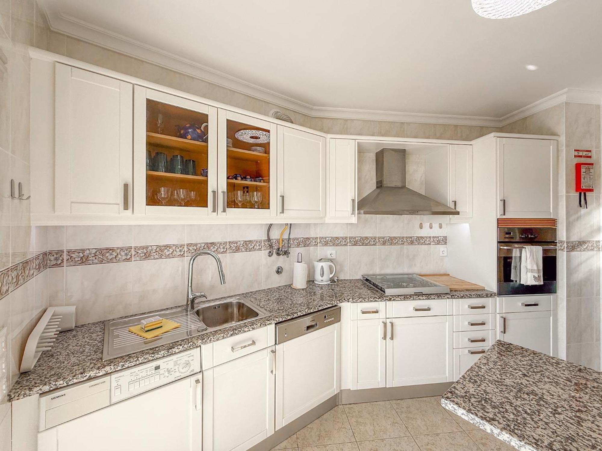 Luxury Apart Wstunning Sea Views, Walk Beach Albufeira Exterior photo